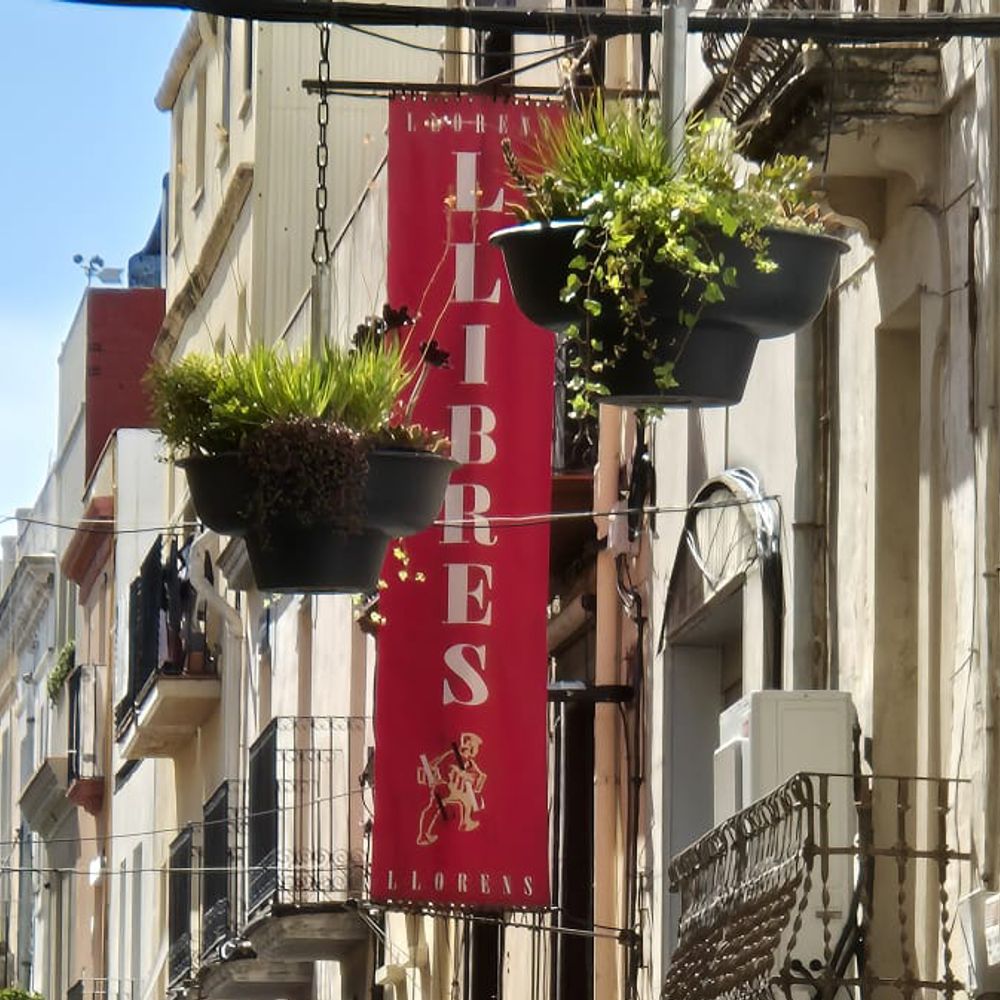 La Plural. Libros & Llibres