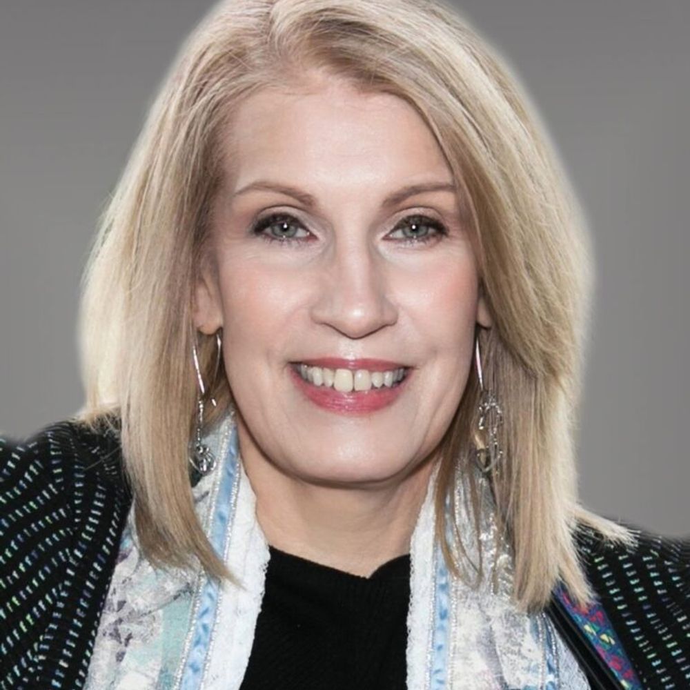 Suzanne Shira