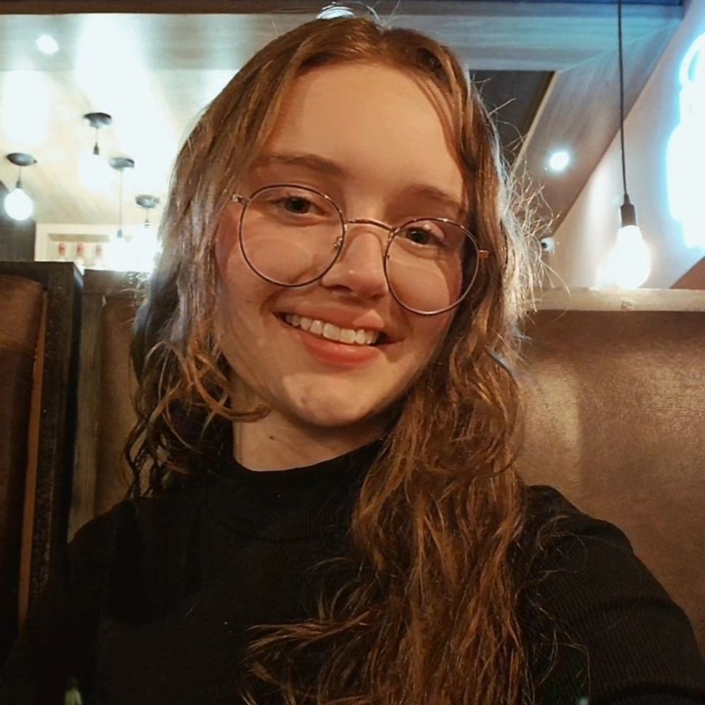 Bella 