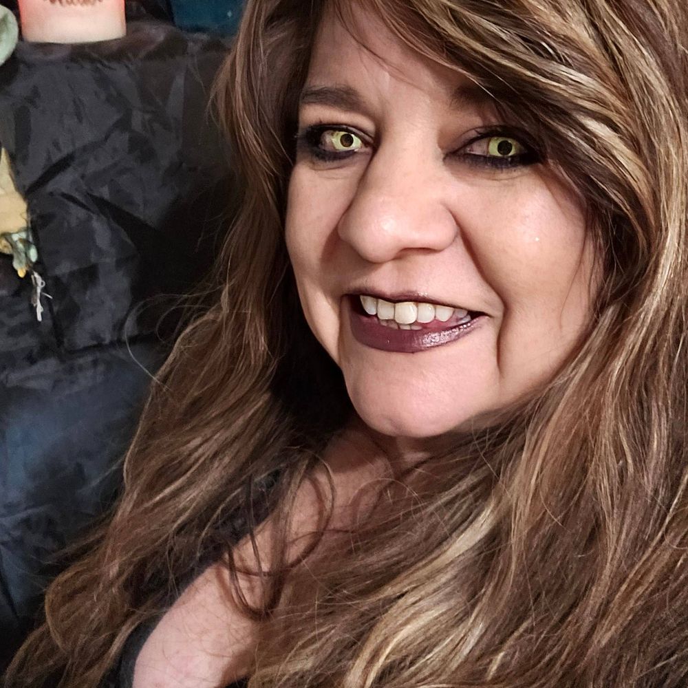 Christine (Perez) Dillow