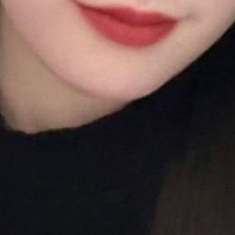 아영