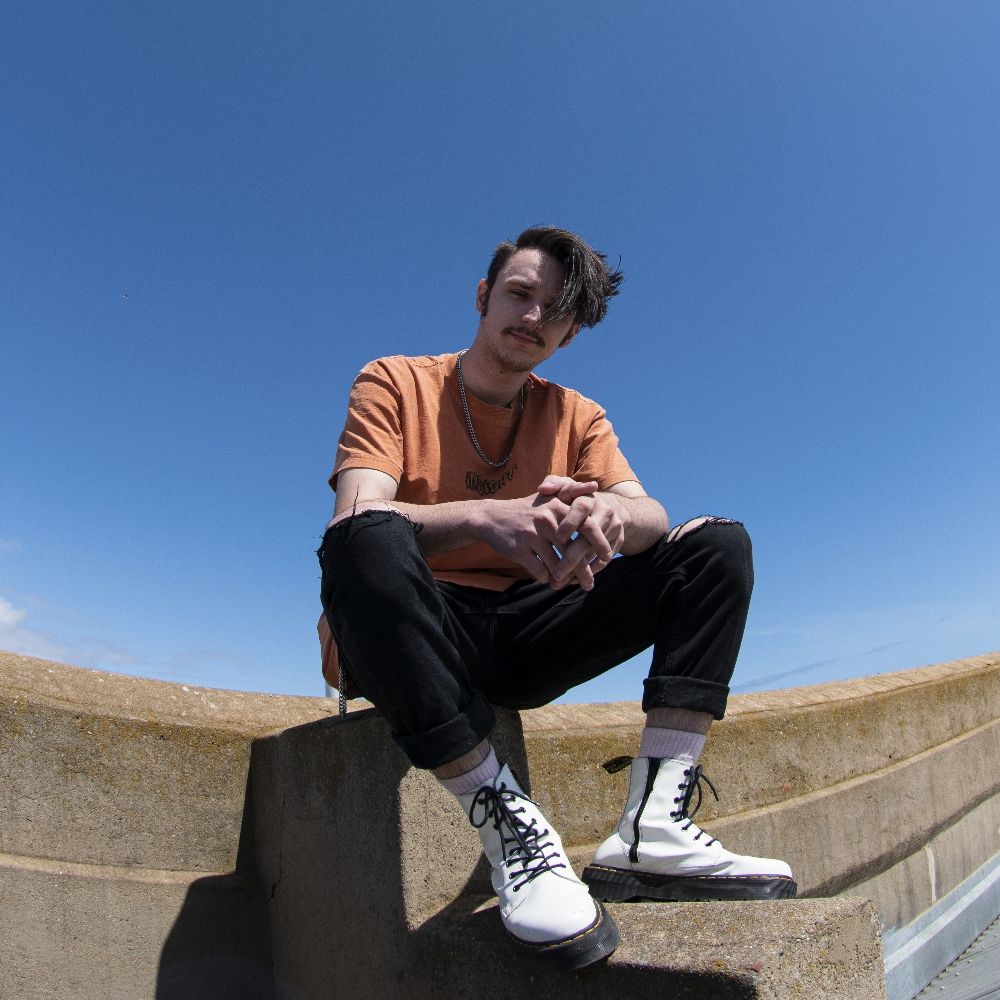 Tom Burton