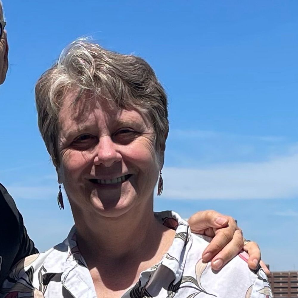 Linda Schott