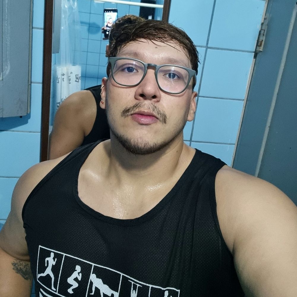 André