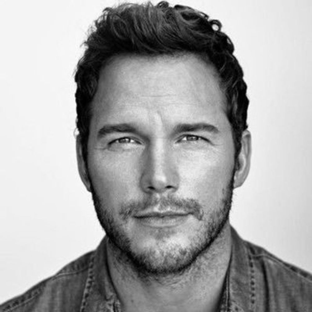 chris pratt grayscale