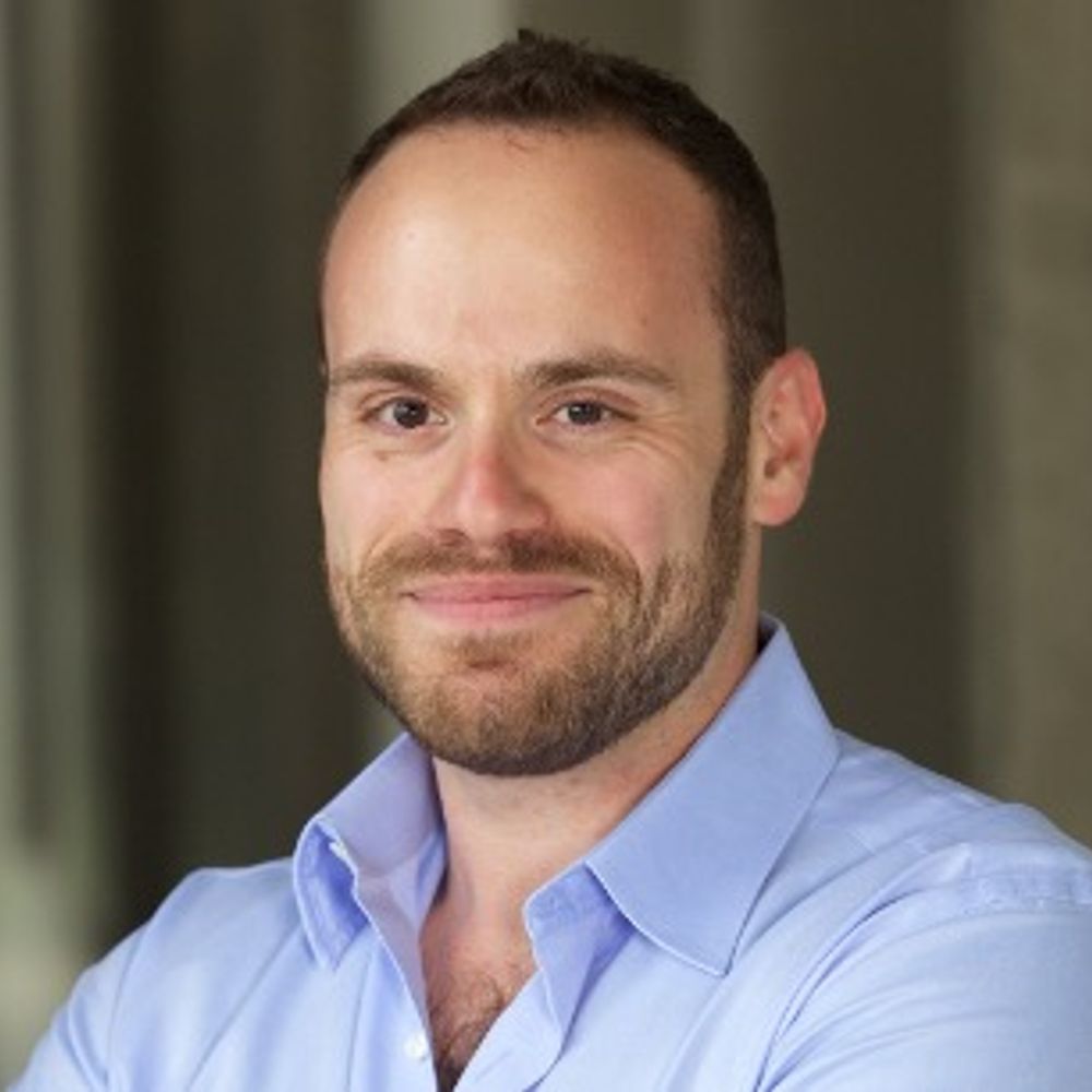 Robert Signer