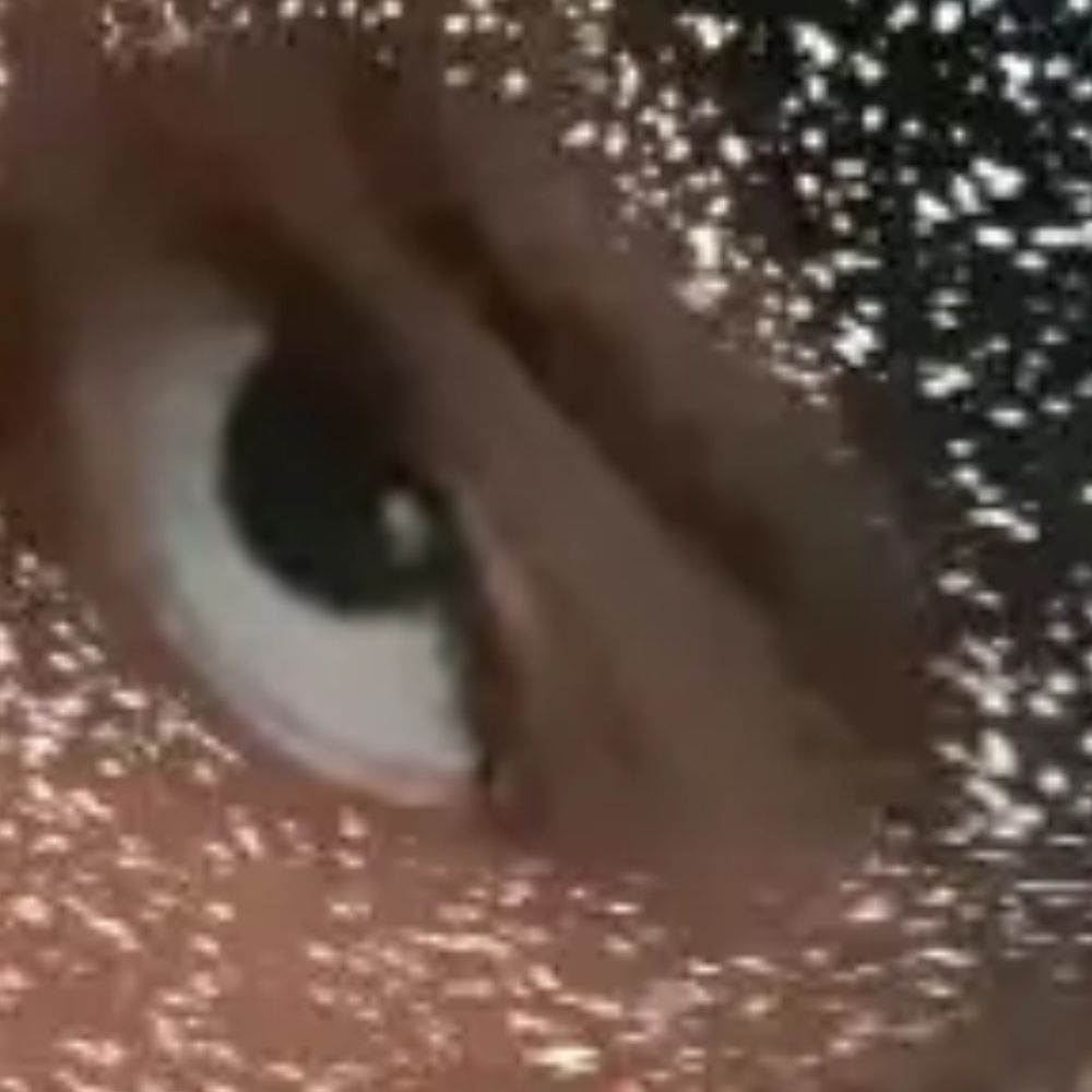 Mᴀɴᴏ ʟɪʟɪᴏ ˣᵉᵃᵗ ᵒⁿ