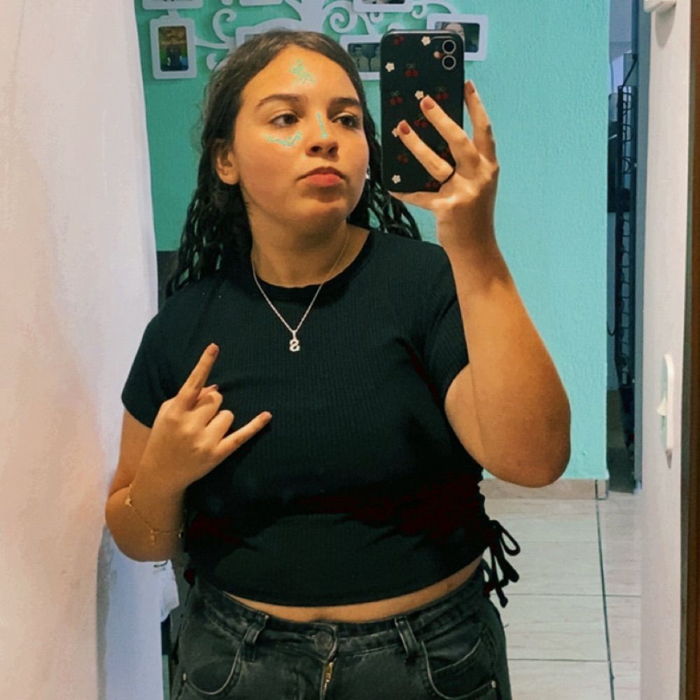 Sharon 😝🇾🇪