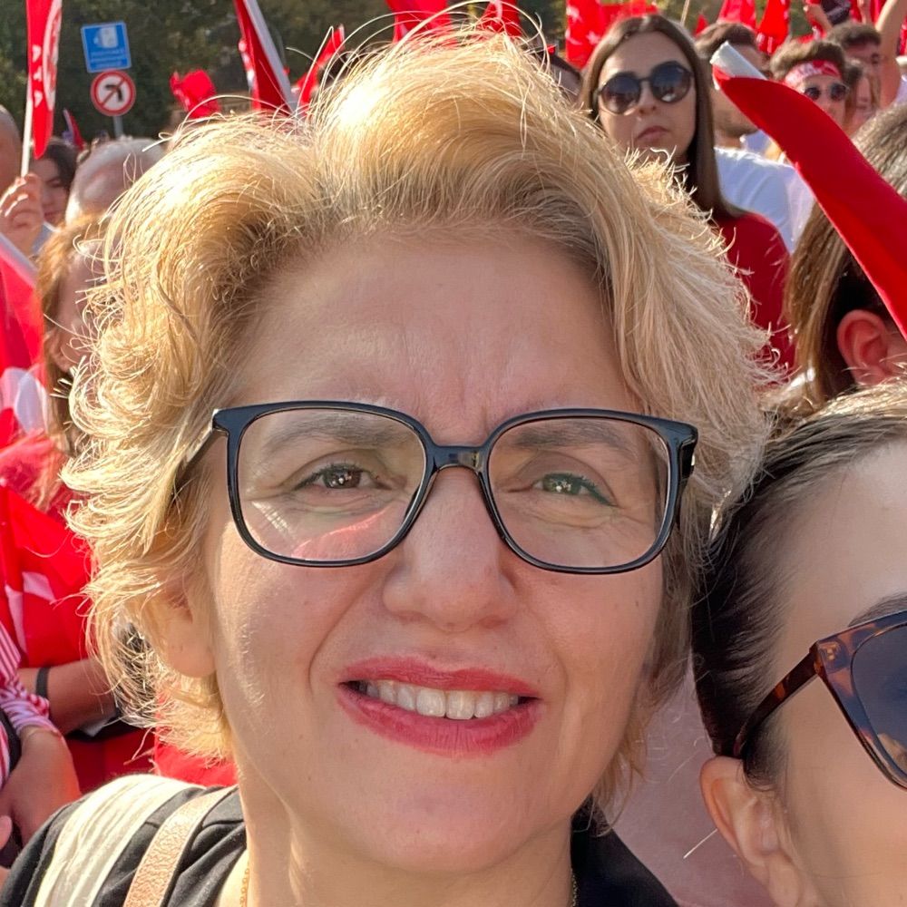 Ebru Boyar