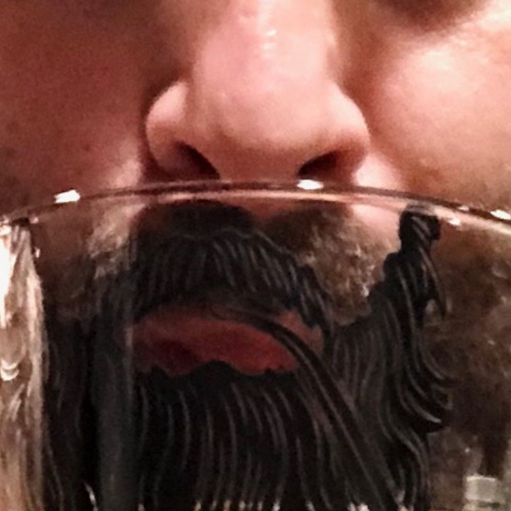 Klö’s Mustache