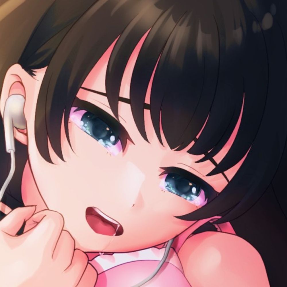 望月かえで