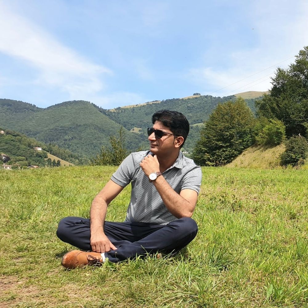 Azhar kiani