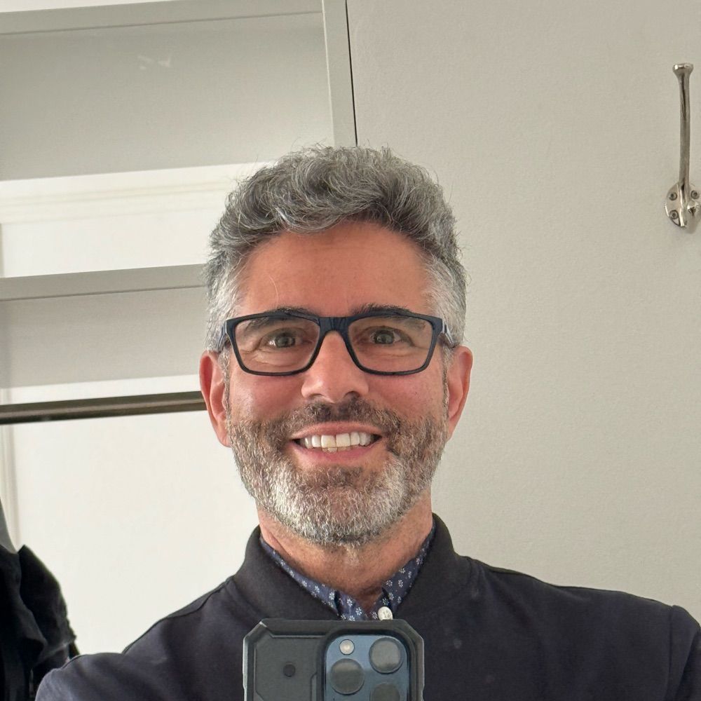 Dennis Salinas