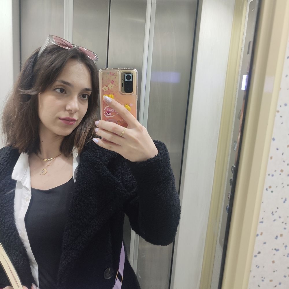 Kübra Demirci