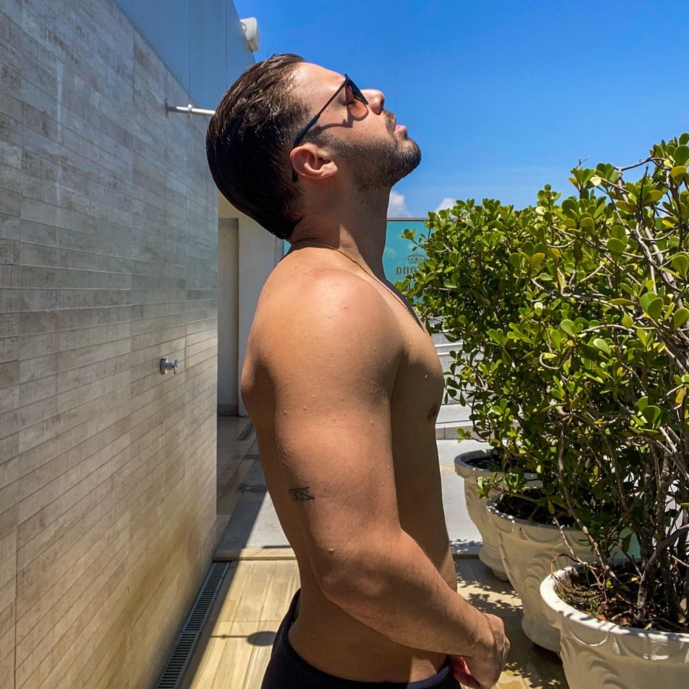Azul Marinho 