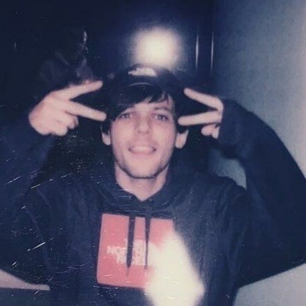 ✷