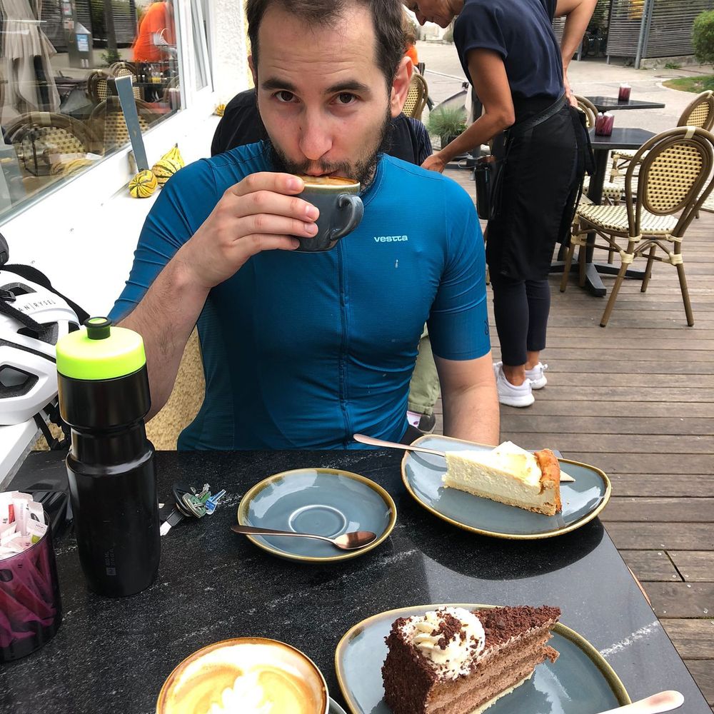 Iñaki Paris