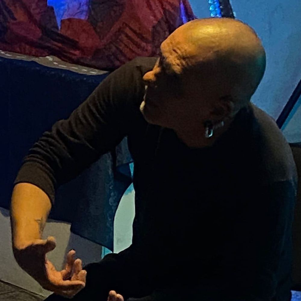 Mauricio Linares