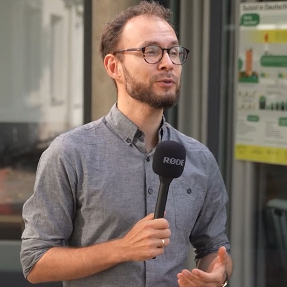 Dr. Attila Kornel-Markula