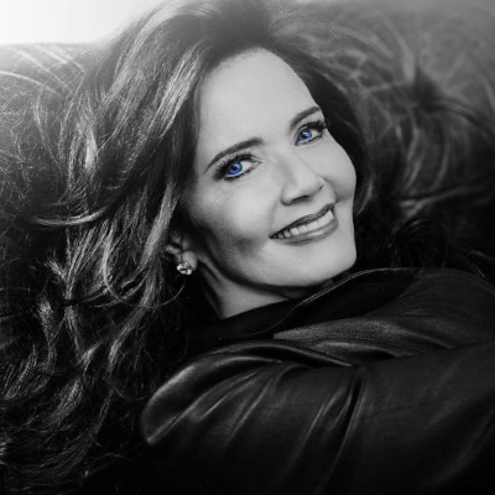 Lynda Carter Fanpage