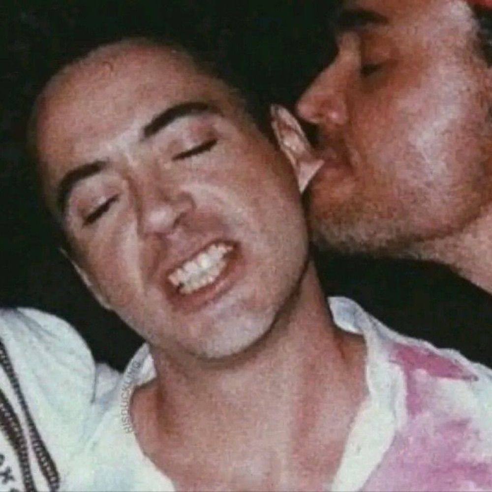 dee