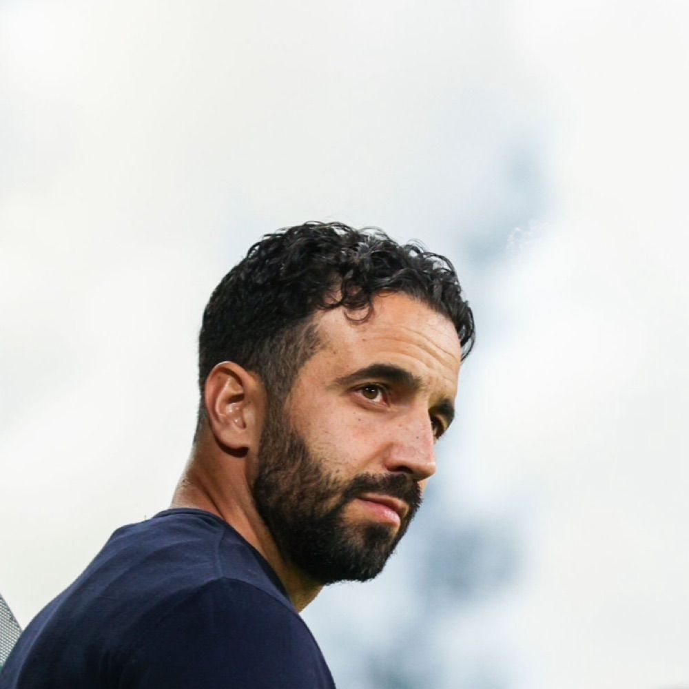  𝗔𝗺𝗼𝗿𝗶𝗺’𝘀 𝗥𝗲𝗱𝘀 ✍🏼🇵🇹