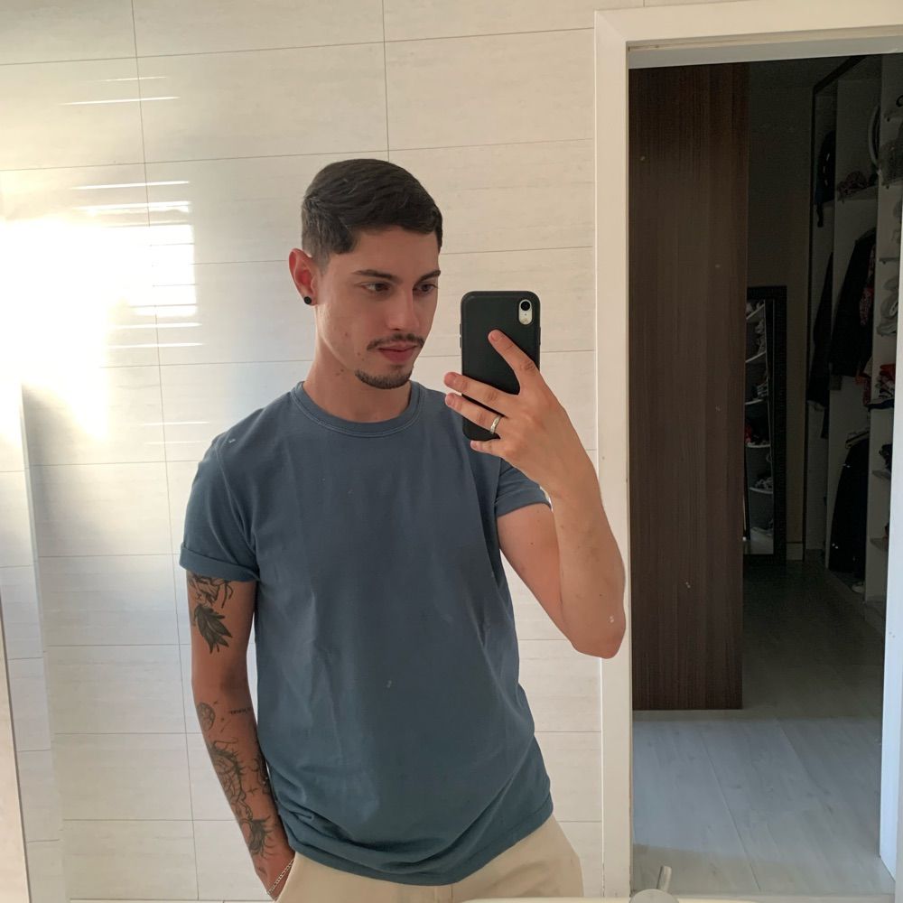Gui Dezone
