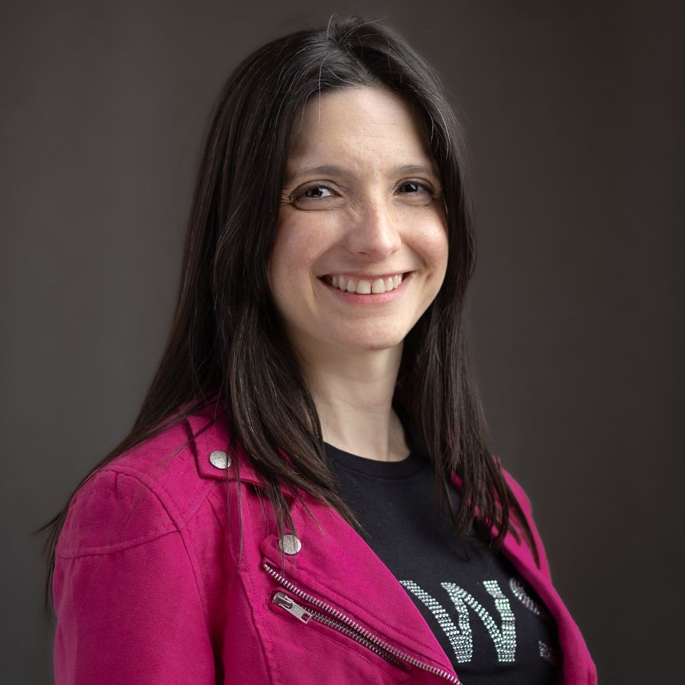 Elizabeth Fuentes L