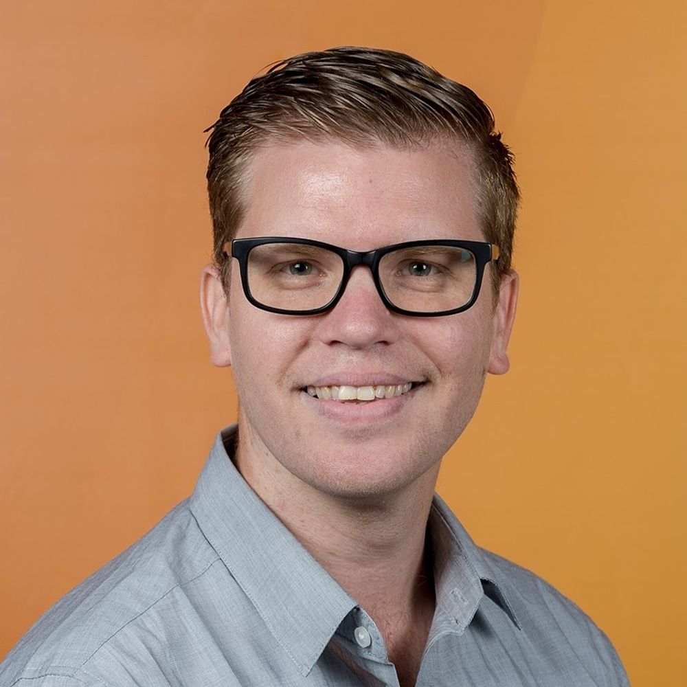 Mitchell Bakker