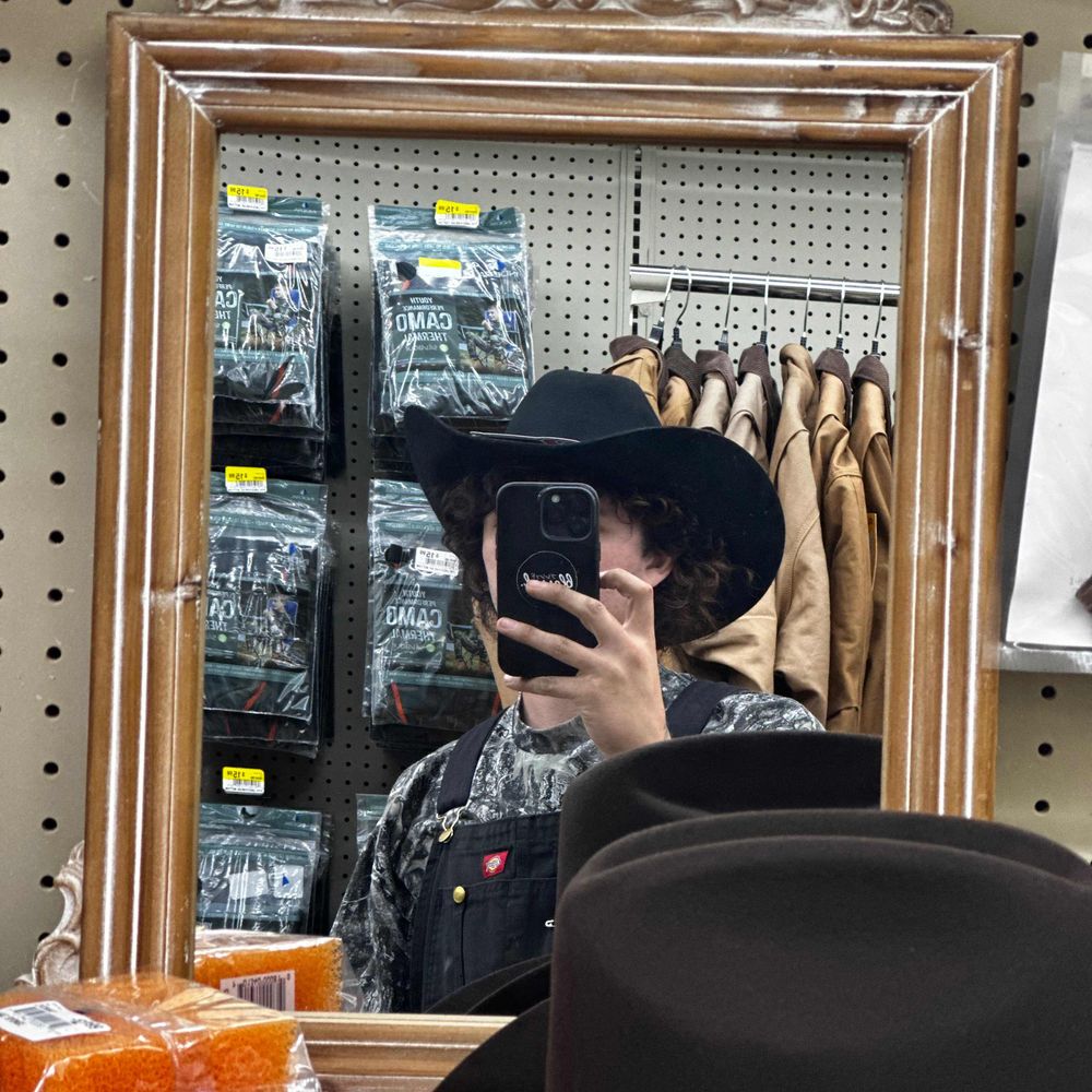 𝓑𝓻𝔂𝓼𝓸𝓷 ✨
