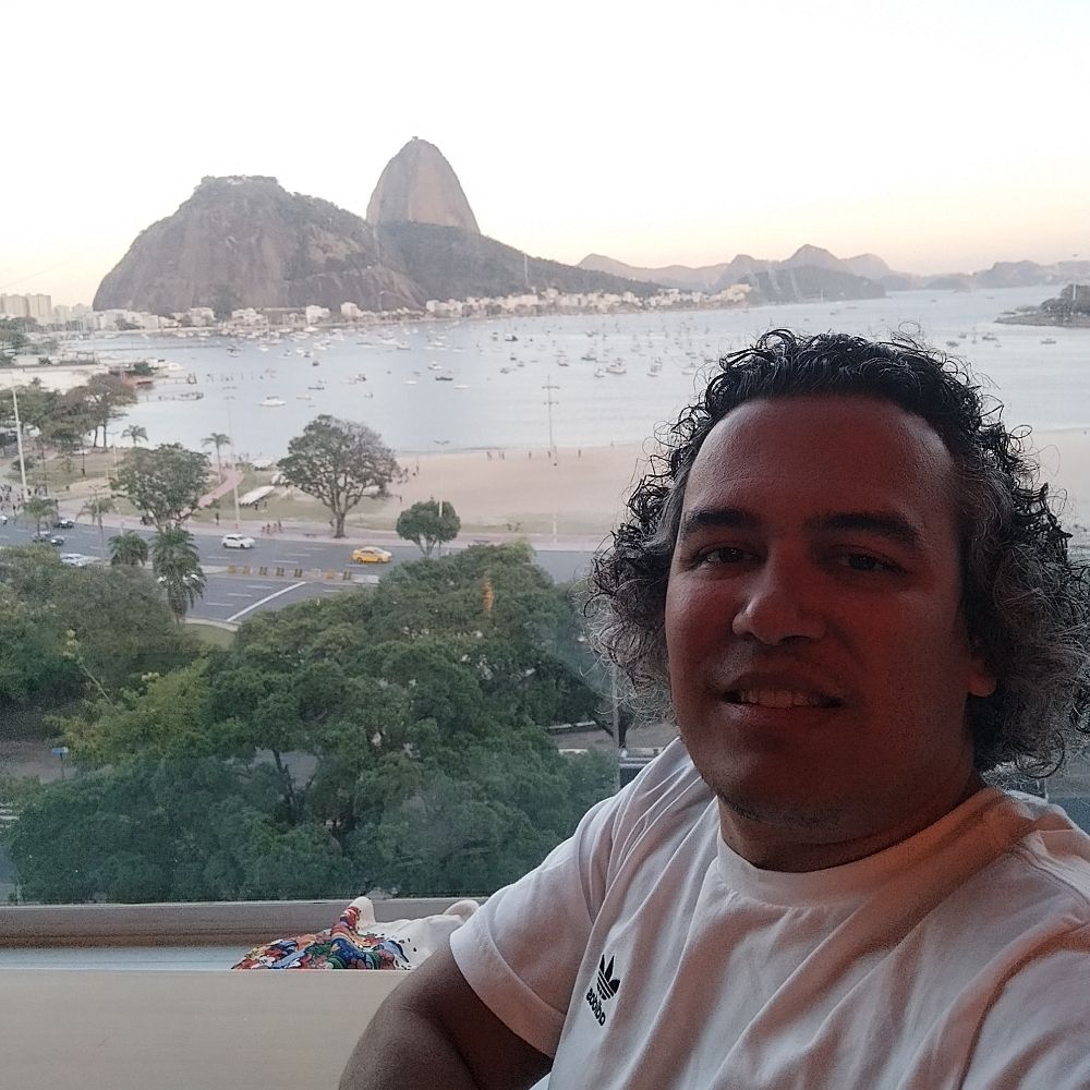 Vitor Santos
