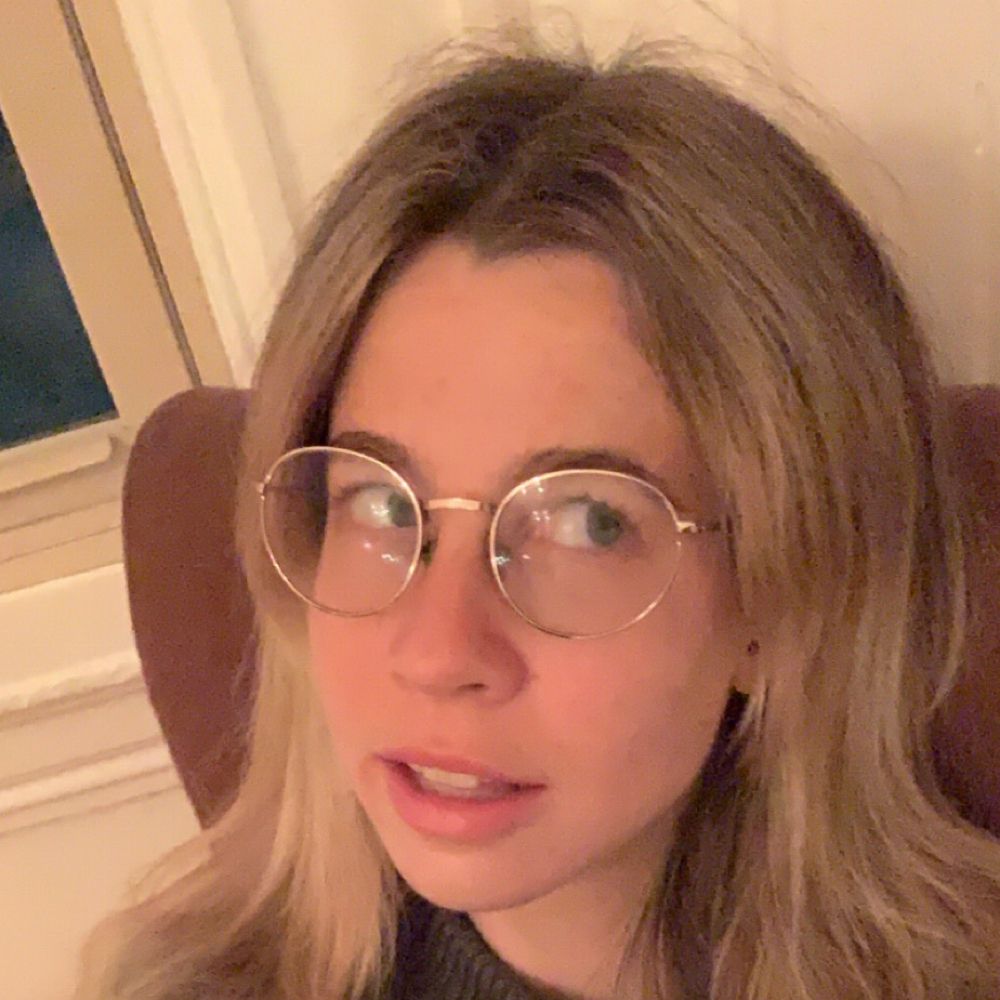 angie