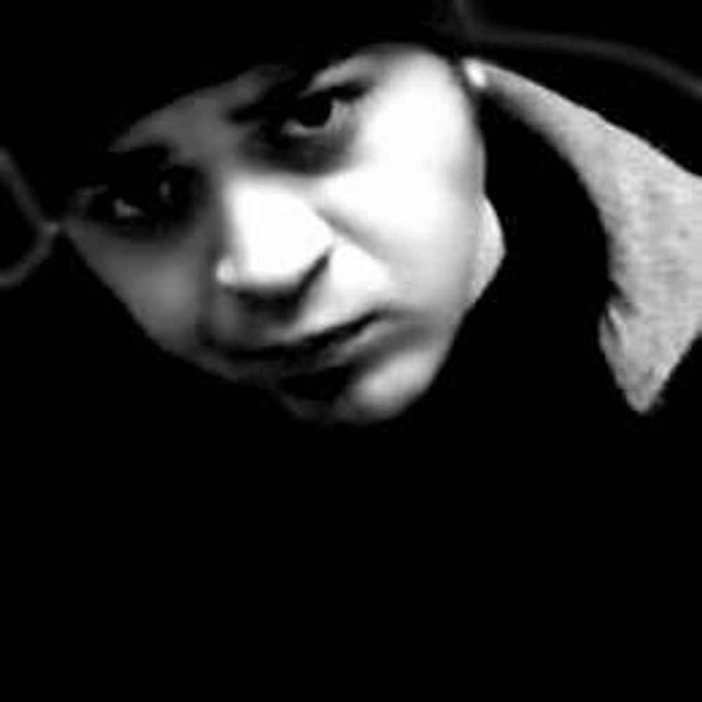 `𝕊ᗋ𝕄💫's Avatar