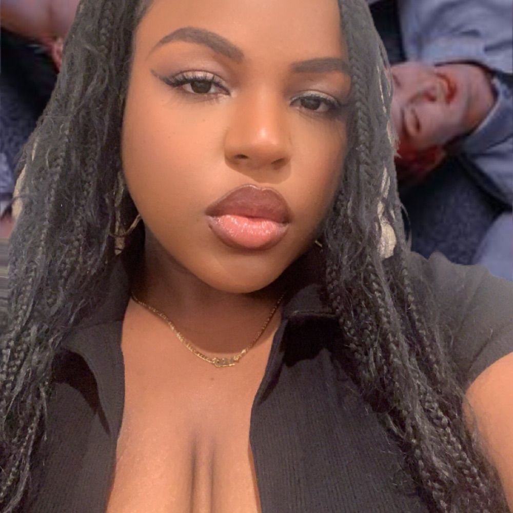 Porsha it’s not a real train 🚂