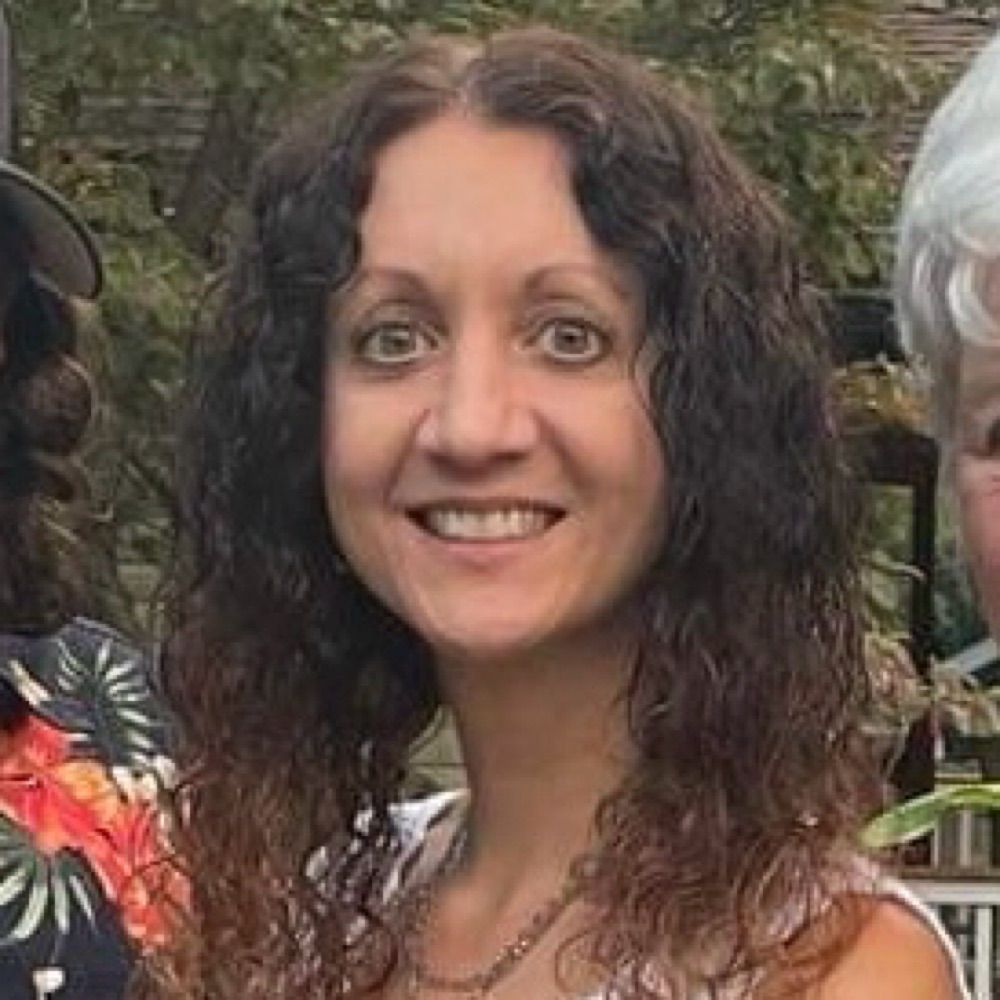 Lisa Mirabello