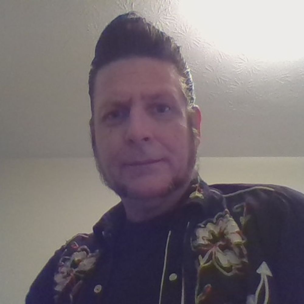 Profile picture punk-rockabilly.bsky.social