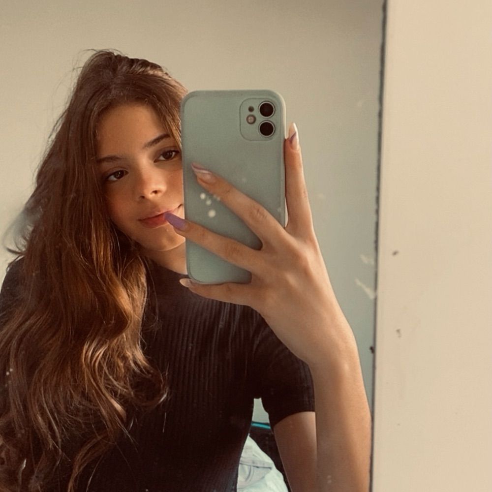 larissaa.lacerdaa
