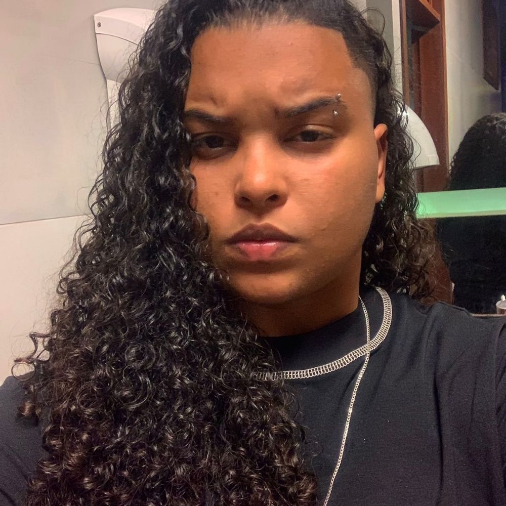 Hi