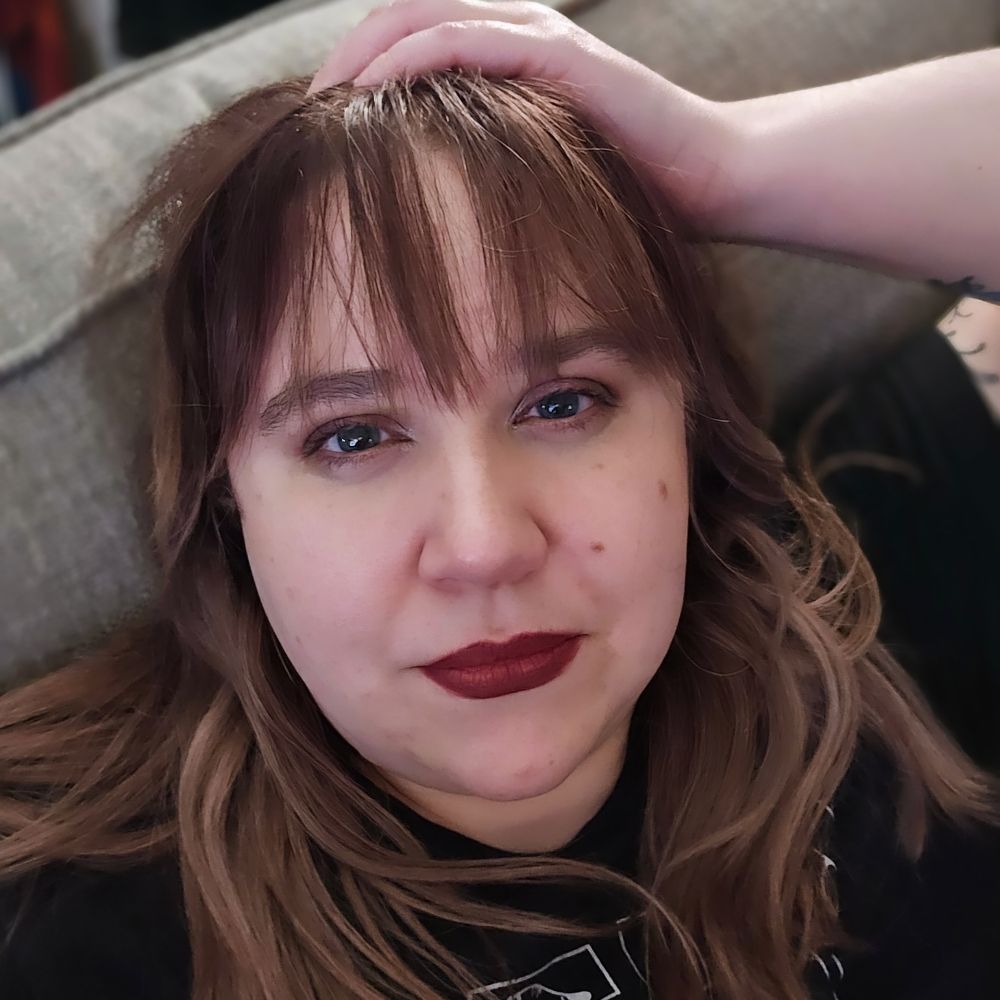 Nicole V. (they/she)