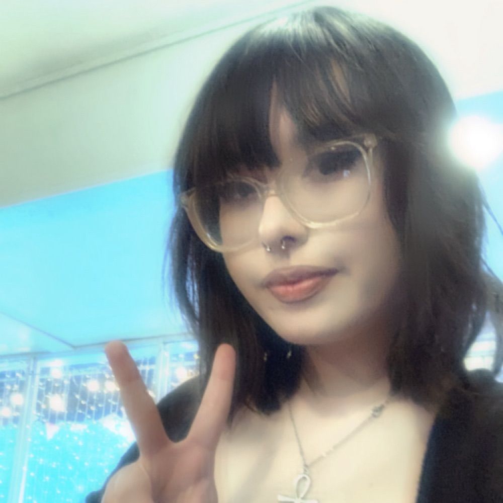 𝓡𝓲𝓿𝓮𝓻 𝓕𝓵𝓸𝓻𝓮𝓼🦇🇲🇽