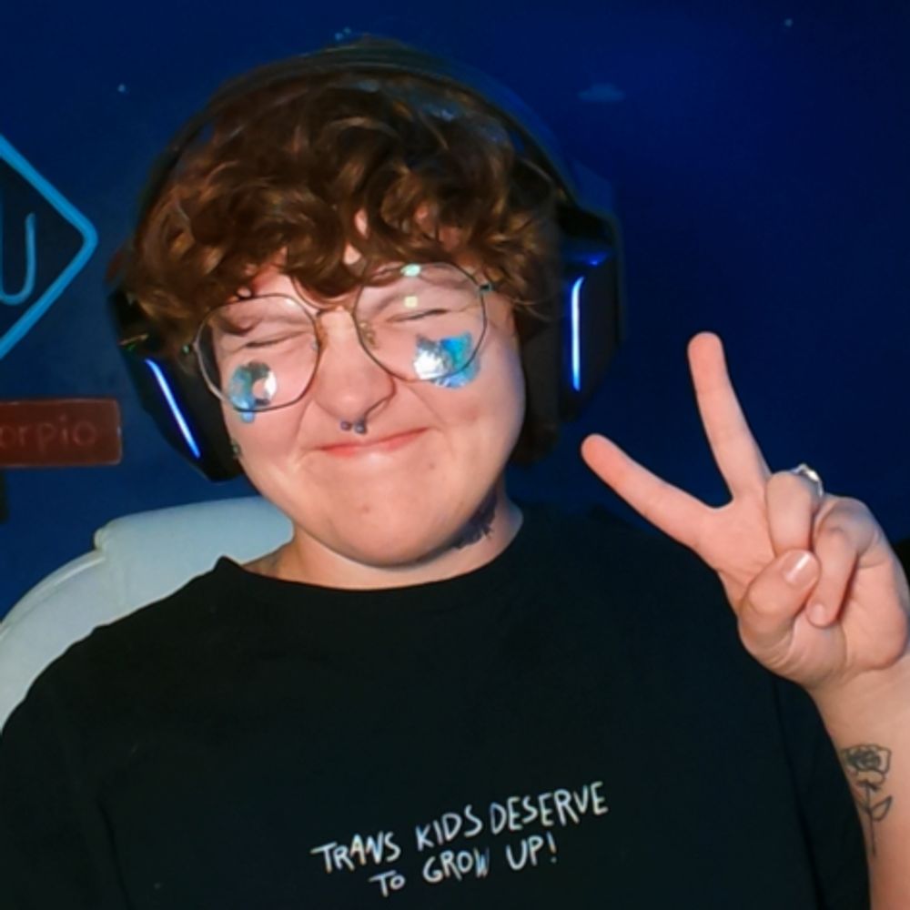 Mo 🏳️‍⚧️🏳️‍🌈