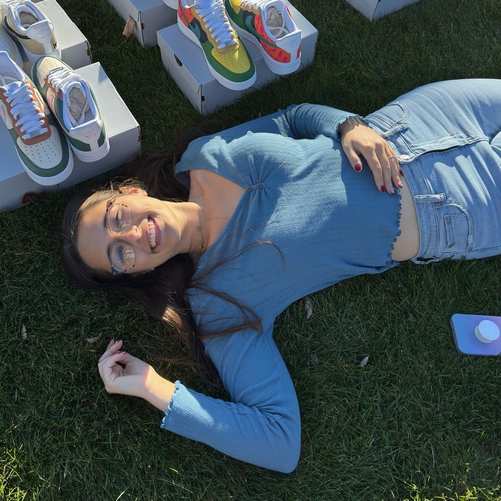Sneaker Queens Customs