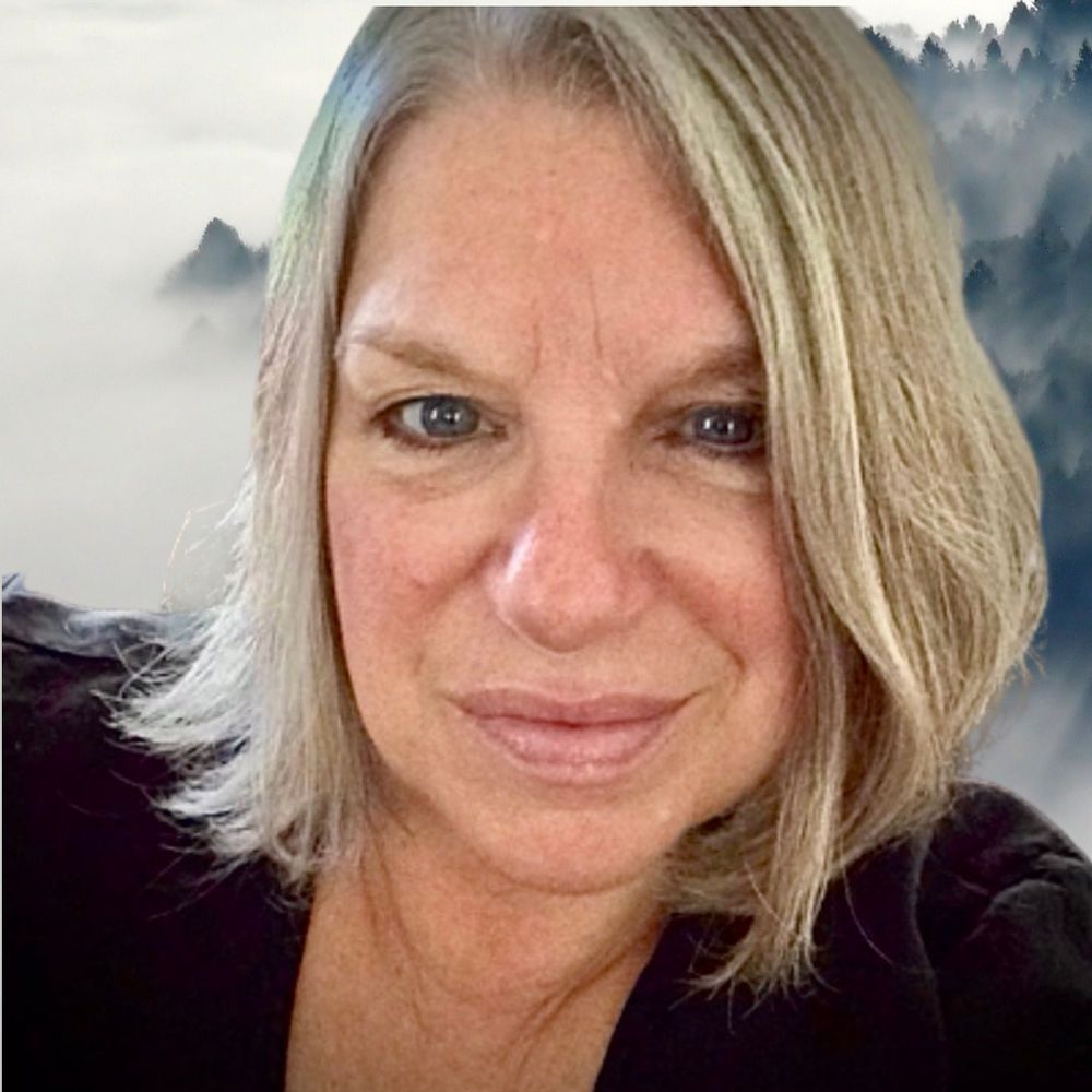 Anneka Lowrie | Author