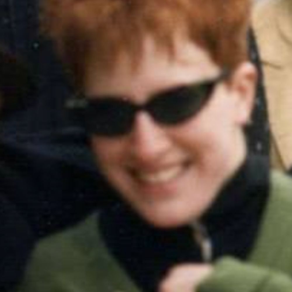 Kelly L Taylor