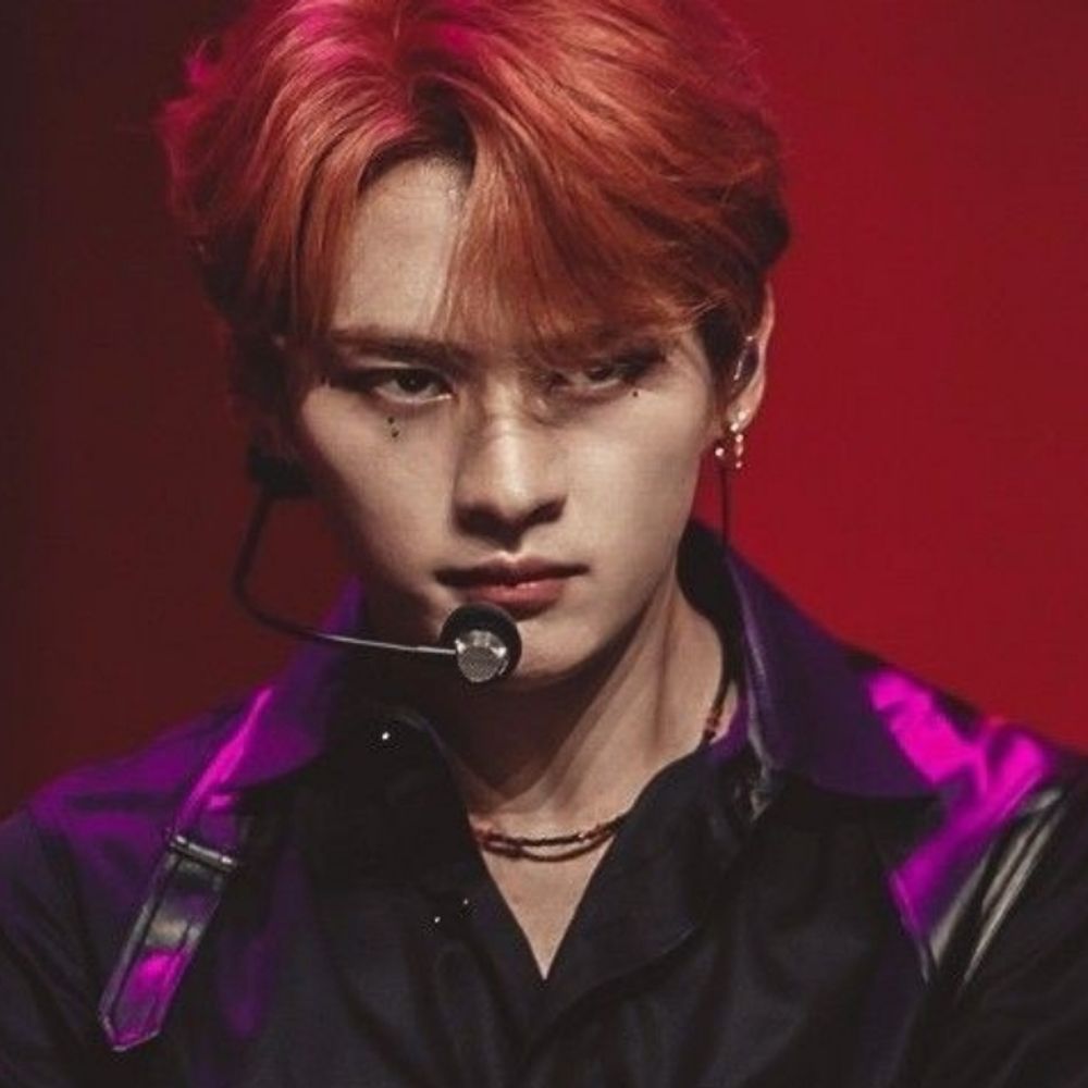 크슈샤 홈즈
