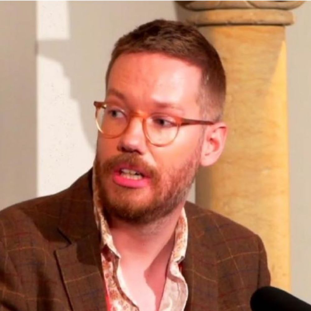 Dr. Redfern Jon Barrett