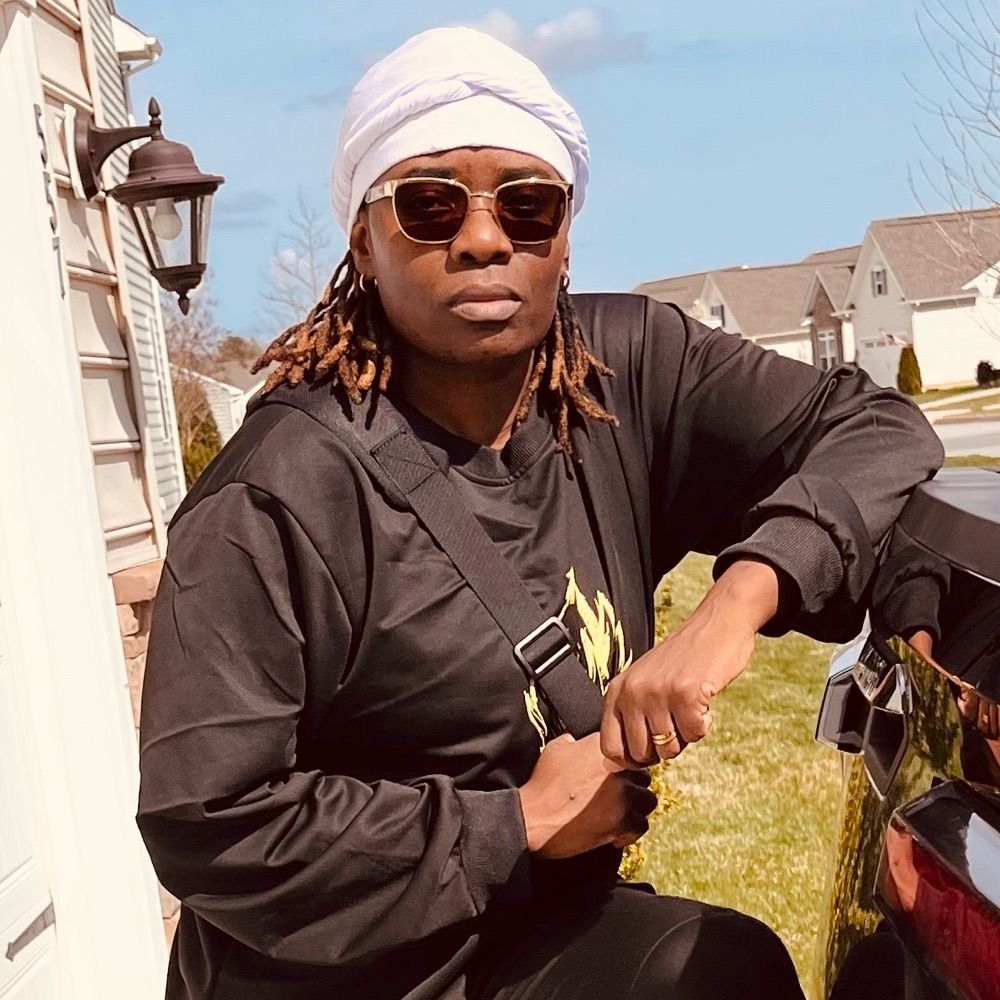 Flyy/Nik