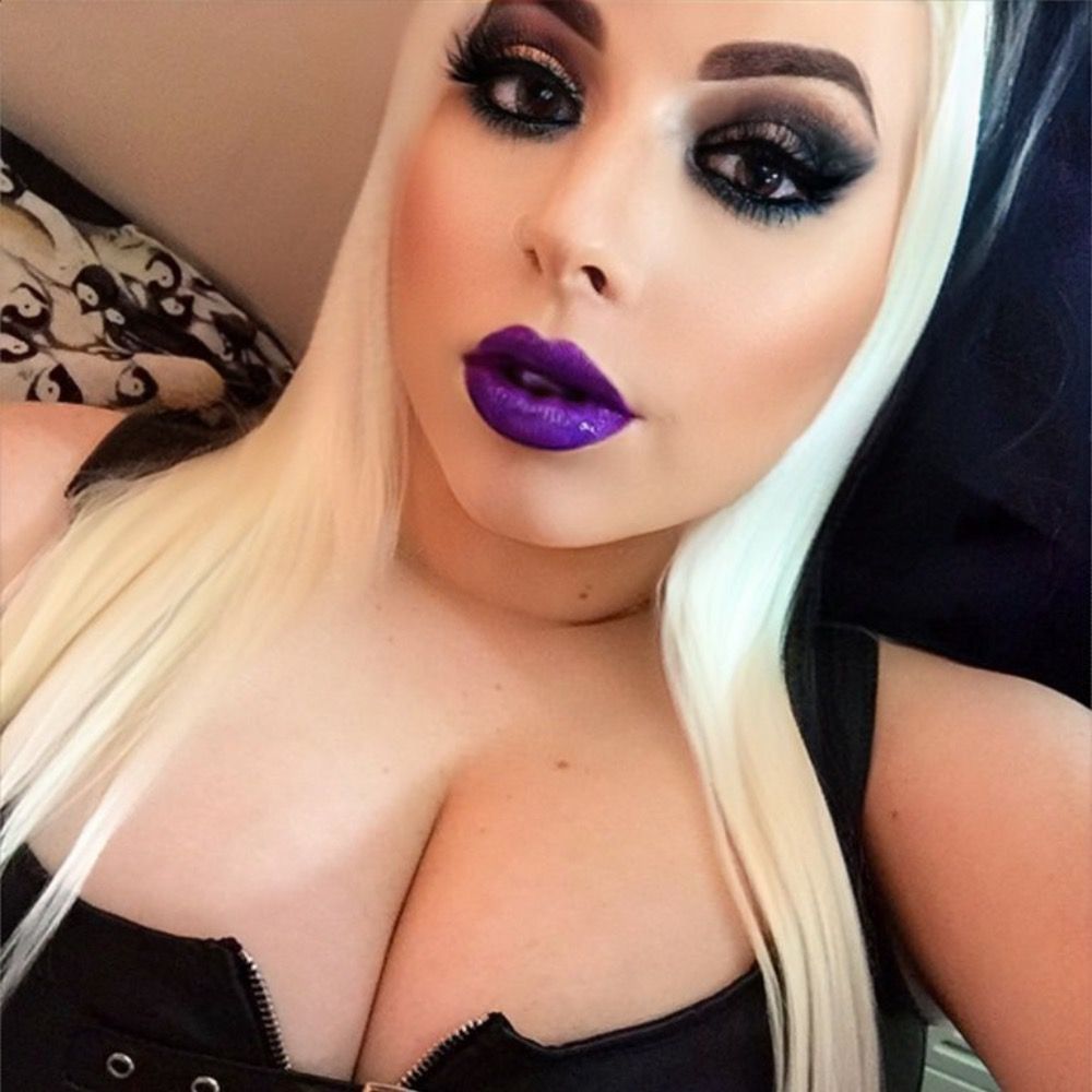 Goddess Courtnie 