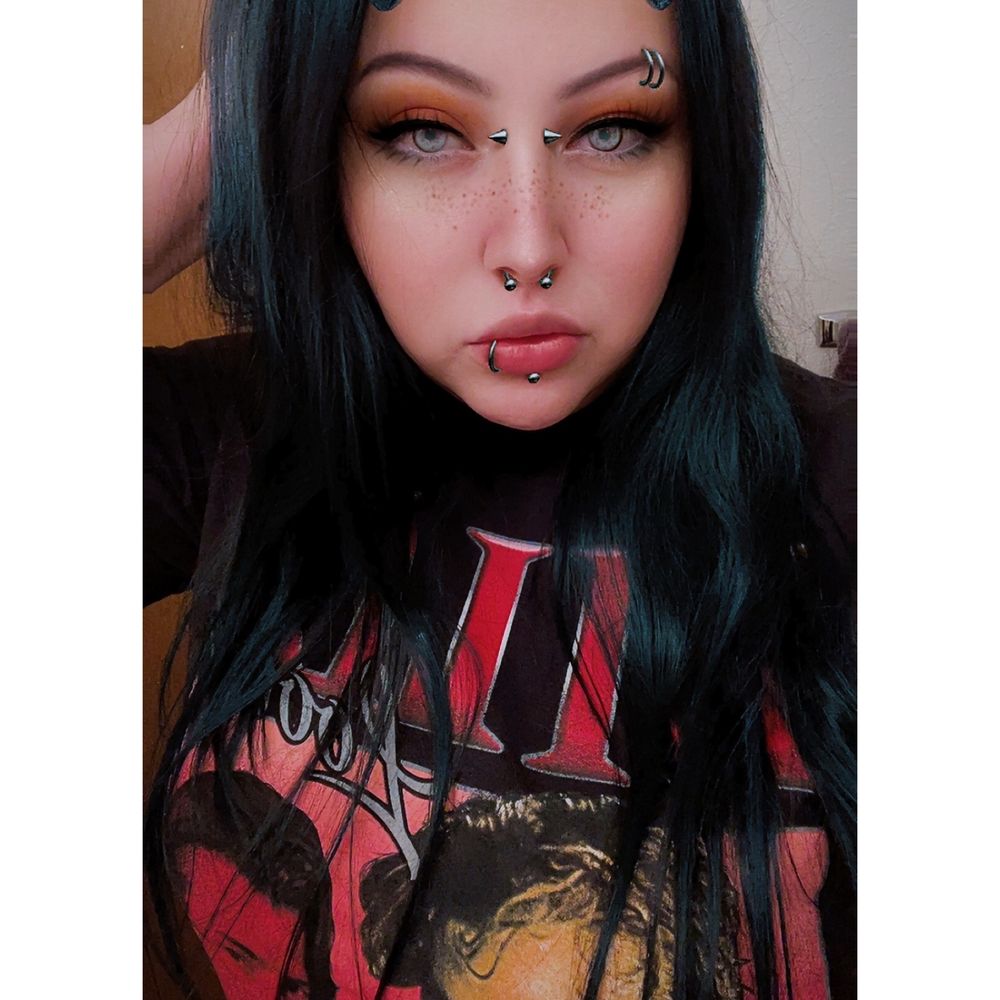 ɴᴀᴅɪɴᴇ ₊˚⊹♡