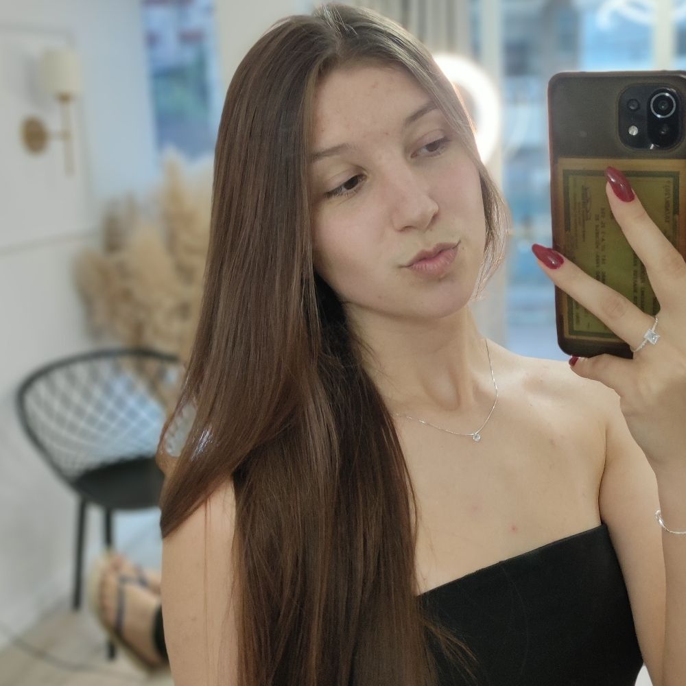 Lili✨